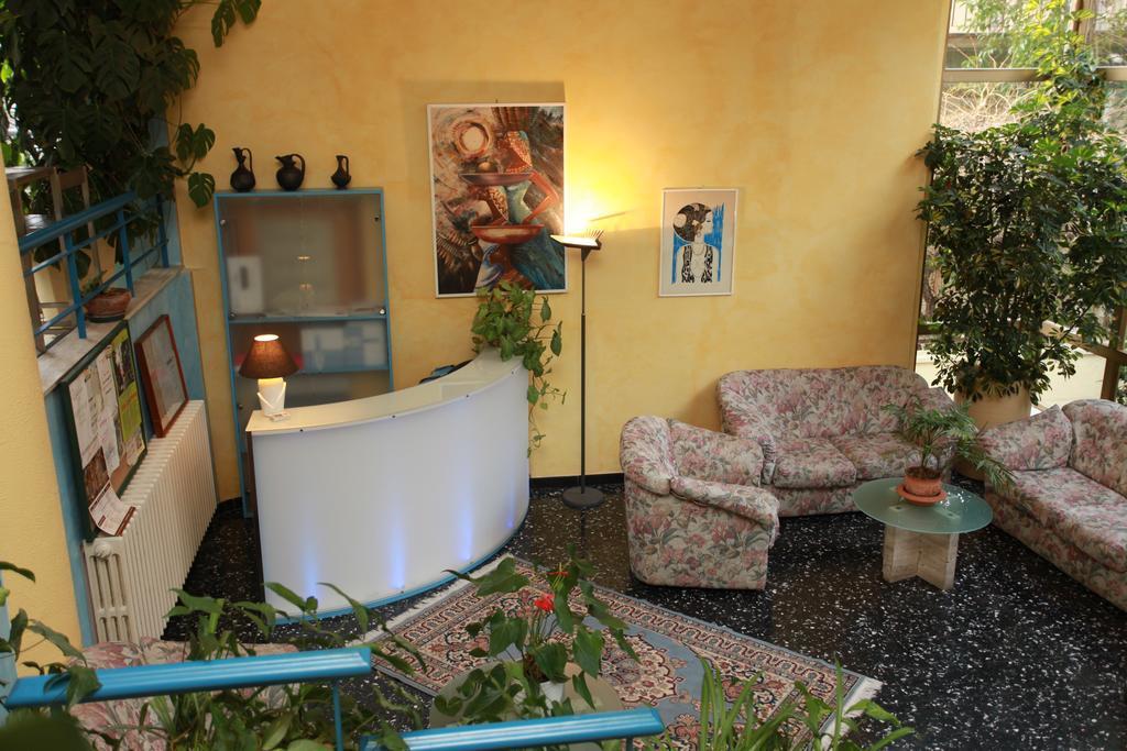 Hotel Athena Pesaro Exterior photo