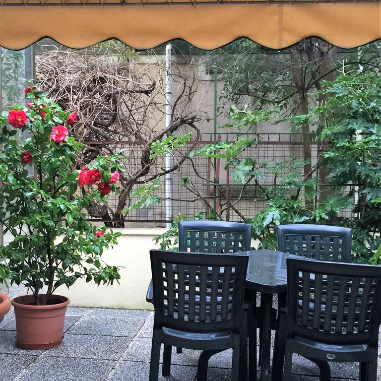Hotel Athena Pesaro Exterior photo